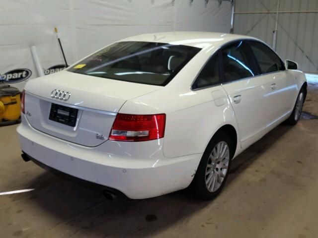 WAUDG74F76N029377 - 2006 AUDI A6 3.2 QUA WHITE photo 4