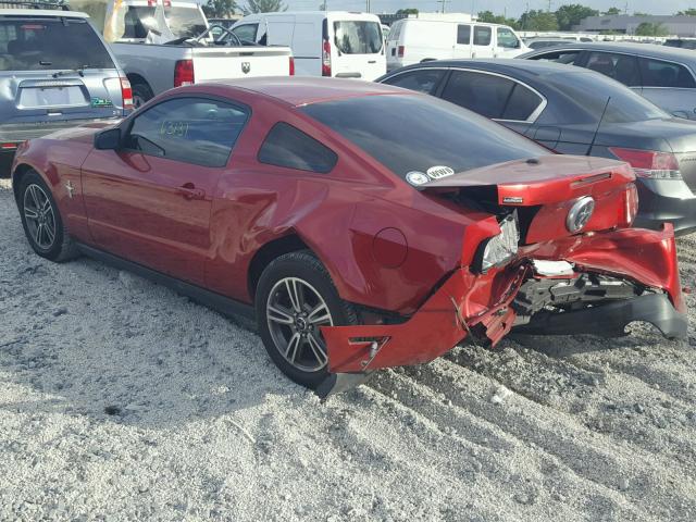 1ZVBP8AN5A5172328 - 2010 FORD MUSTANG RED photo 3