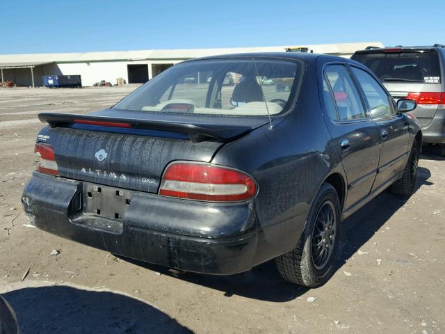 1N4BU31D9VC249201 - 1997 NISSAN ALTIMA XE BLACK photo 4