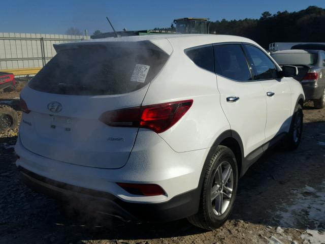 5NMZT3LB5JH063917 - 2018 HYUNDAI SANTA FE S WHITE photo 4