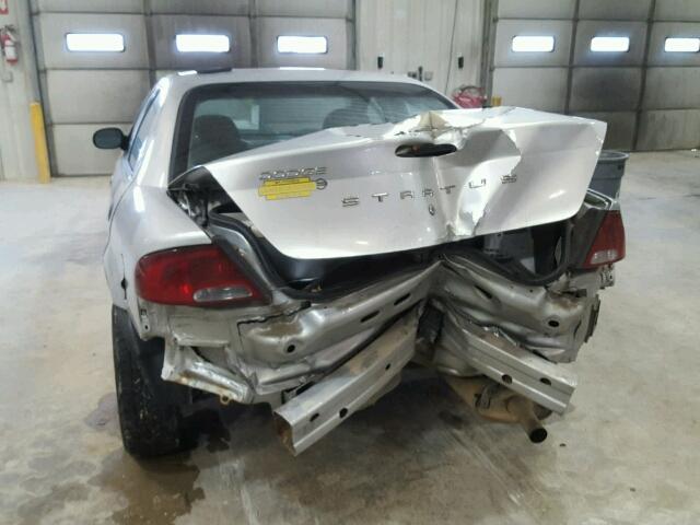 1B3EL36X44N395426 - 2004 DODGE STRATUS SE SILVER photo 9