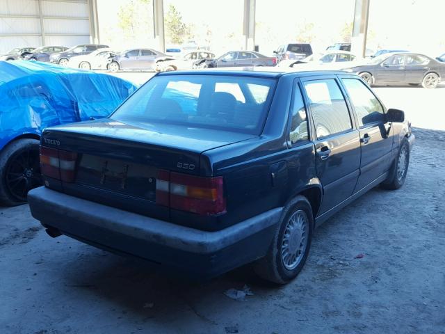 YV1LS5523R2148878 - 1994 VOLVO 850 GREEN photo 4