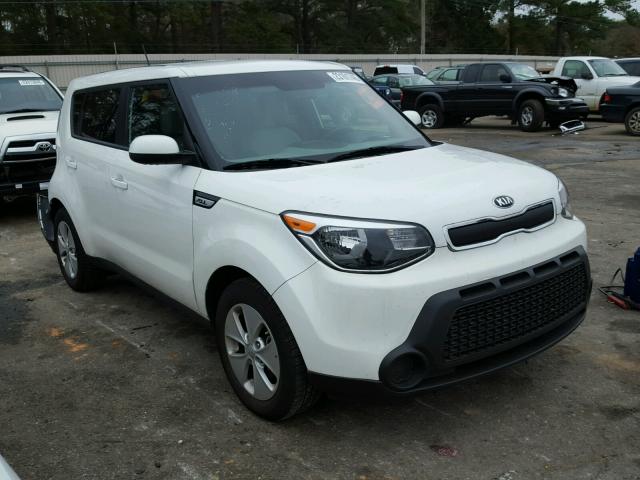 KNDJN2A25G7355961 - 2016 KIA SOUL WHITE photo 1