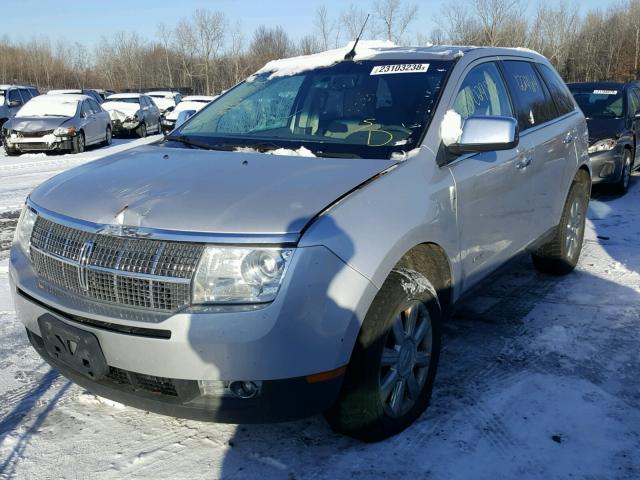 2LMDU88C39BJ00611 - 2009 LINCOLN MKX SILVER photo 2