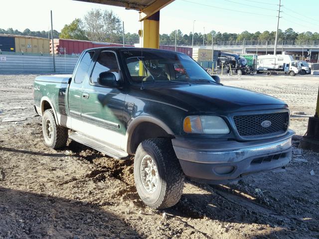 1FTRX18W72NA17045 - 2002 FORD F150 GREEN photo 1