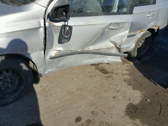 KL1TD5DE5AB105280 - 2010 CHEVROLET AVEO LS 银色 照片 9