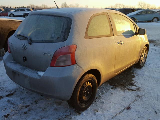 JTDJT923275106034 - 2007 TOYOTA YARIS GRAY photo 4