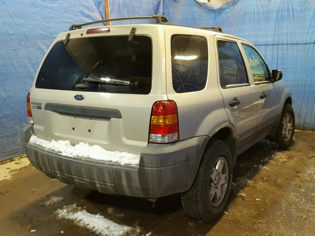 1FMYU931X5KA80009 - 2005 FORD ESCAPE XLT TAN photo 4