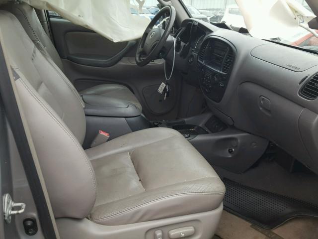 5TDBT44A27S278108 - 2007 TOYOTA SEQUOIA SR GRAY photo 5