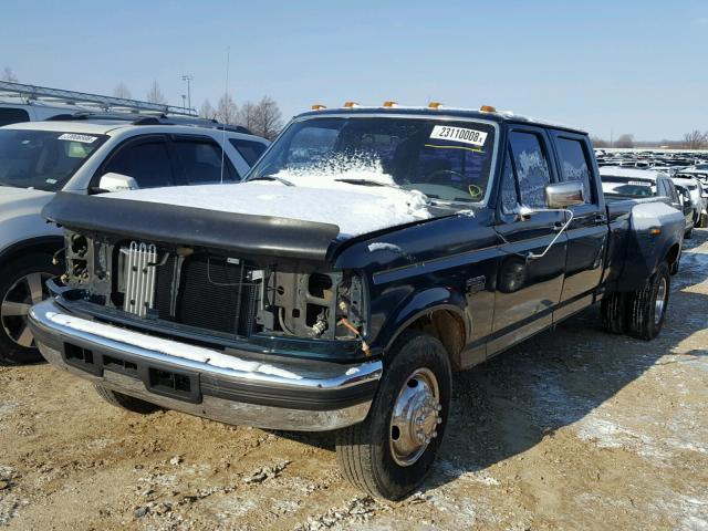 1FTJW35K9REA15403 - 1994 FORD F350 GREEN photo 2