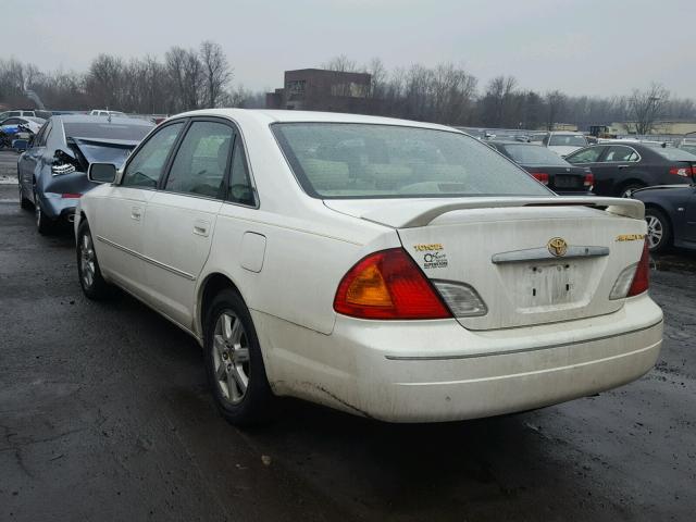 4T1BF28B11U144641 - 2001 TOYOTA AVALON XL WHITE photo 3