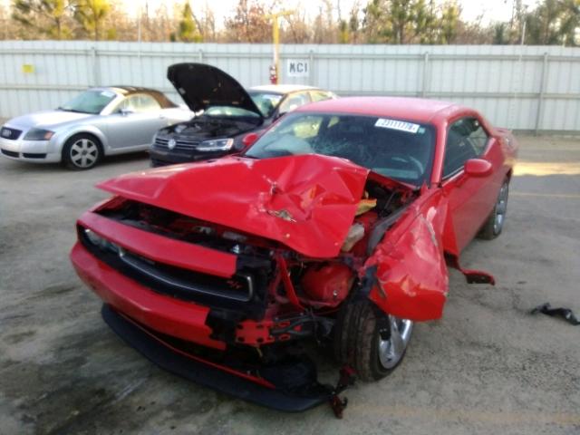 2C3CDYBT6EH137054 - 2014 DODGE CHALLENGER RED photo 2