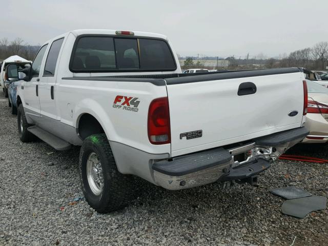 1FTNW21P44EB10540 - 2004 FORD F250 SUPER WHITE photo 3