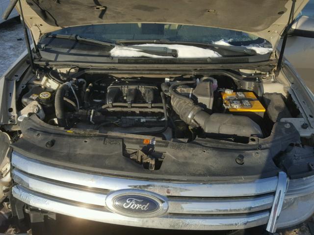 1FAHP24W58G127120 - 2008 FORD TAURUS SEL TAN photo 7