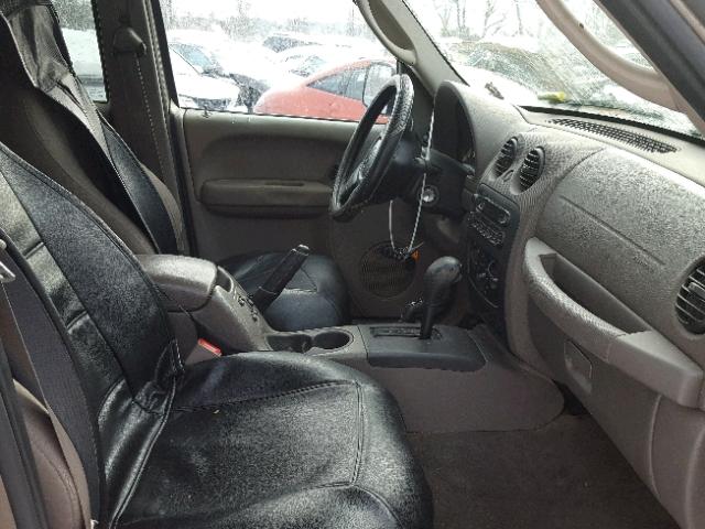 1J4GL48KX4W189742 - 2004 JEEP LIBERTY SP GOLD photo 5