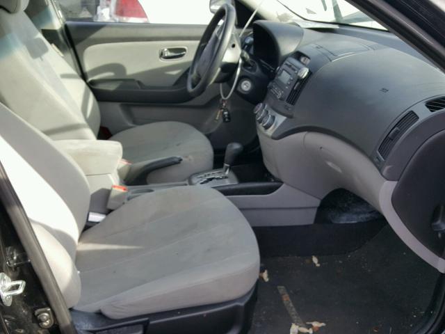 KMHDU4AD0AU150761 - 2010 HYUNDAI ELANTRA BL BLACK photo 5