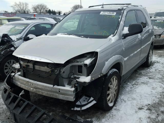 3G5DA03LX6S521093 - 2006 BUICK RENDEZVOUS SILVER photo 2