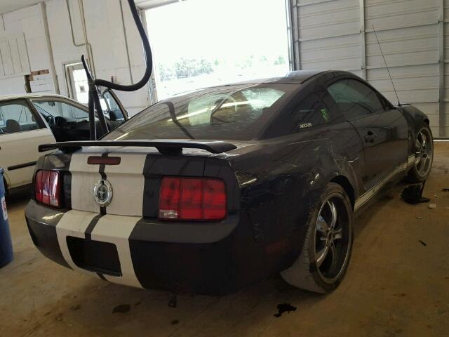 1ZVFT80N365154187 - 2006 FORD MUSTANG BLACK photo 4