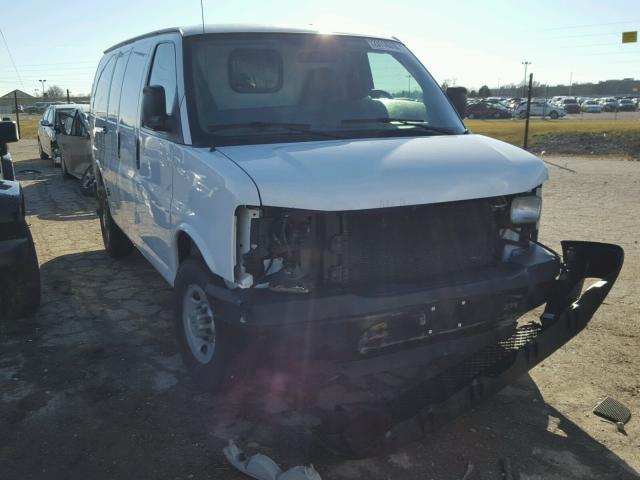 1GCGG25CX91124857 - 2009 CHEVROLET EXPRESS G2 WHITE photo 1