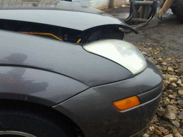 1FAFP34322W254777 - 2002 FORD FOCUS SE GRAY photo 9