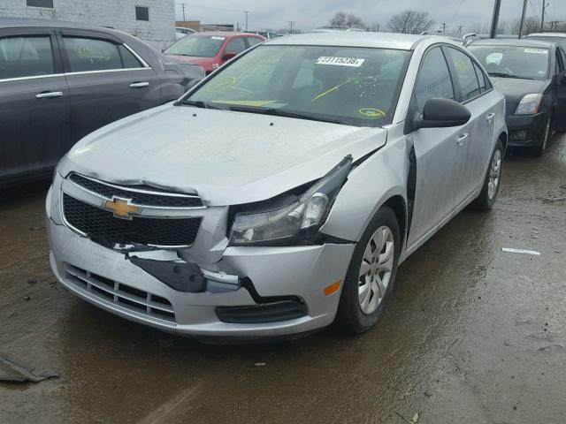 1G1PA5SH5E7465330 - 2014 CHEVROLET CRUZE LS SILVER photo 2