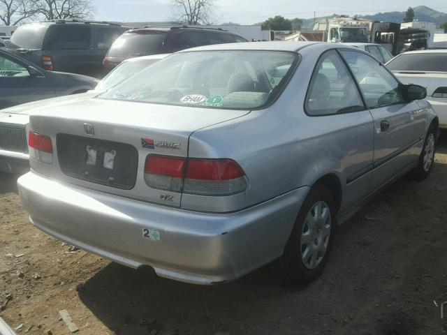 1HGEJ6222YL001859 - 2000 HONDA CIVIC DX SILVER photo 4