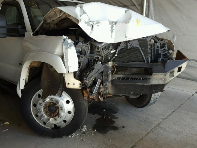 1GCJK33206F104166 - 2006 CHEVROLET SILVERADO WHITE photo 9