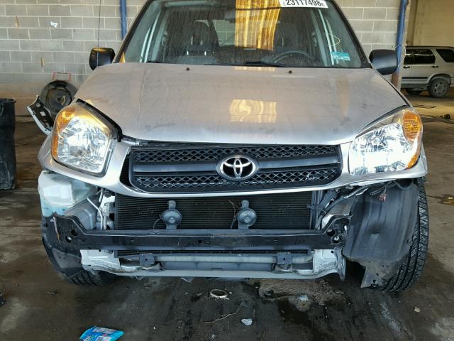 JTEGD20V740001187 - 2004 TOYOTA RAV4 SILVER photo 9