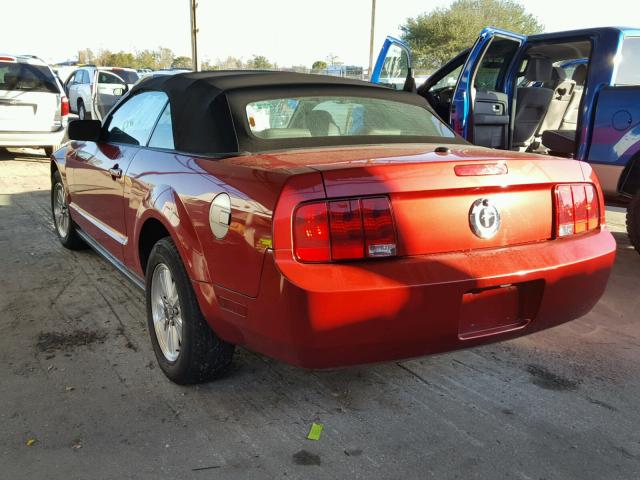 1ZVHT84N385135354 - 2008 FORD MUSTANG RED photo 3