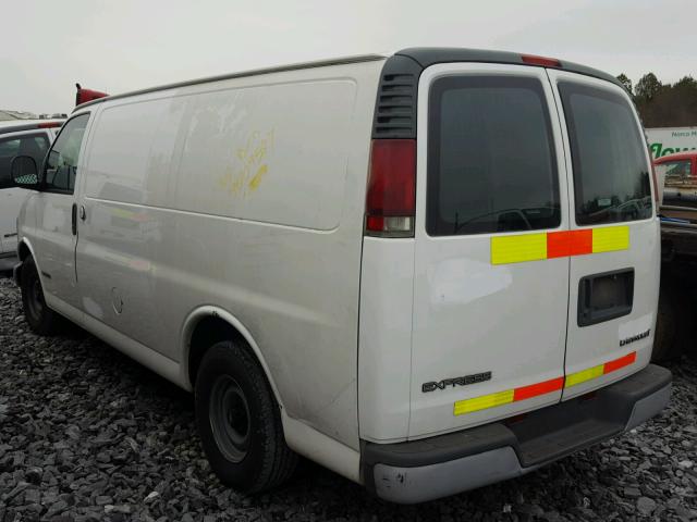 1GCEG15M411187631 - 2001 CHEVROLET EXPRESS G1 WHITE photo 3