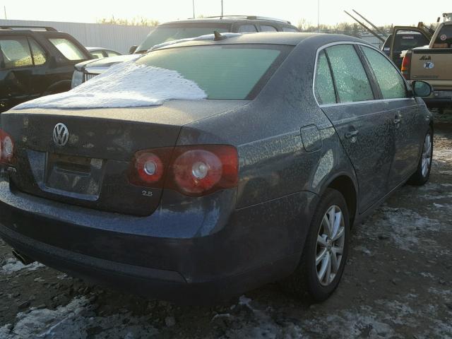 3VWRZ7AJ0AM028891 - 2010 VOLKSWAGEN JETTA SE BLUE photo 4