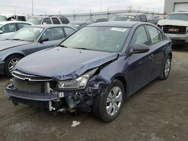 1G1PA5SH2D7261311 - 2013 CHEVROLET CRUZE LS BLUE photo 2