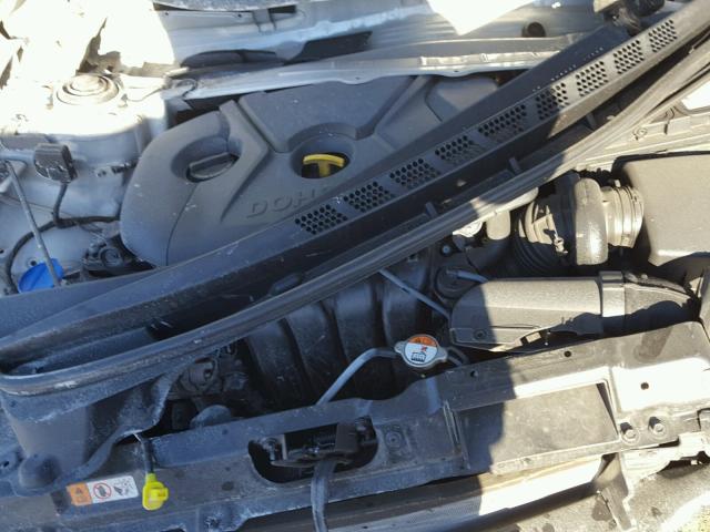 5NPDH4AE1FH618967 - 2015 HYUNDAI ELANTRA SE SILVER photo 7