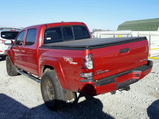 3TMLU4EN8AM054027 - 2010 TOYOTA TACOMA DOU RED photo 3