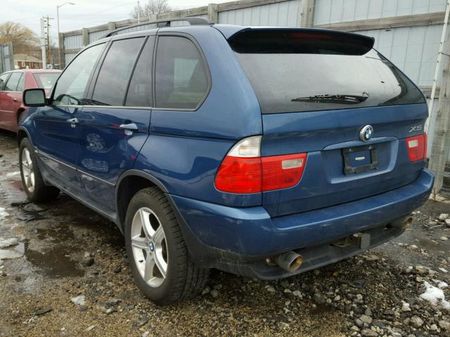 5UXFB33552LH34245 - 2002 BMW X5 4.4I BLUE photo 3