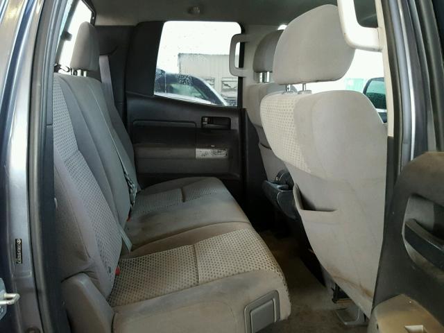 5TFRV54197X028728 - 2007 TOYOTA TUNDRA DOU GRAY photo 6