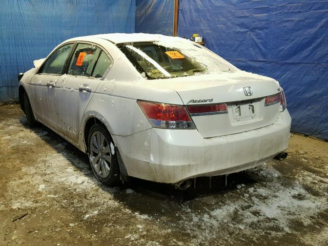 1HGCP3F81CA036738 - 2012 HONDA ACCORD EXL WHITE photo 3