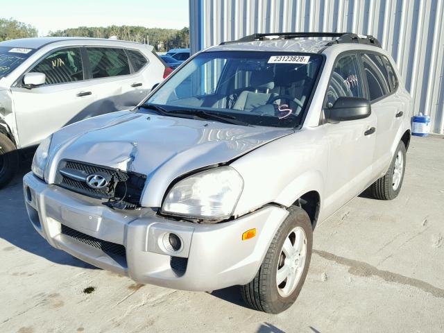 KM8JM12B15U171106 - 2005 HYUNDAI TUCSON GL SILVER photo 2