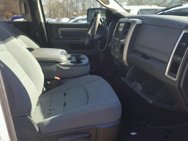 1C6RR7LG0ES104134 - 2014 RAM 1500 SLT WHITE photo 5