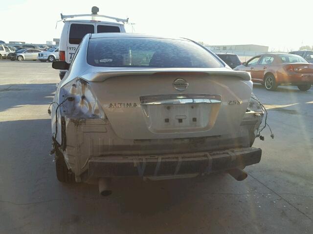 1N4AL2AP4CN567795 - 2012 NISSAN ALTIMA BAS SILVER photo 9