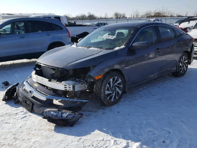 2HGFC2F88JH002443 - 2018 HONDA CIVIC EX GRAY photo 2