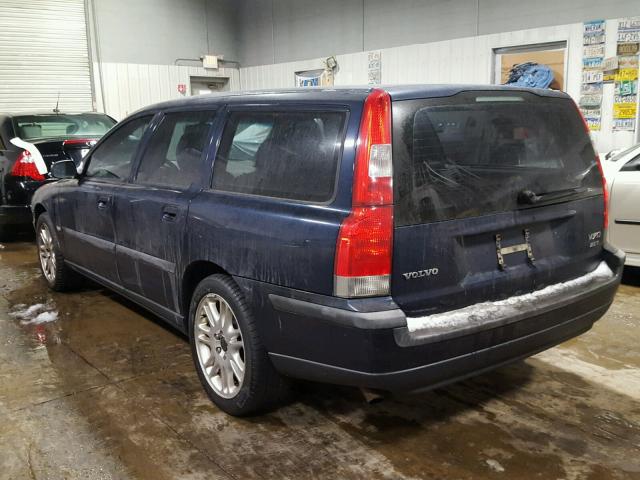 YV1SW59V142422320 - 2004 VOLVO V70 FWD BLUE photo 3