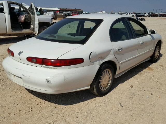 1MEFM50U5XG637495 - 1999 MERCURY SABLE GS WHITE photo 4