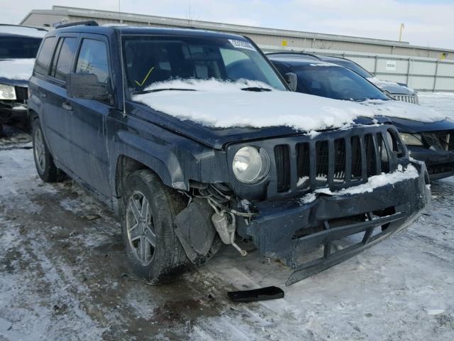 1J8FT28W98D760978 - 2008 JEEP PATRIOT SP GRAY photo 1