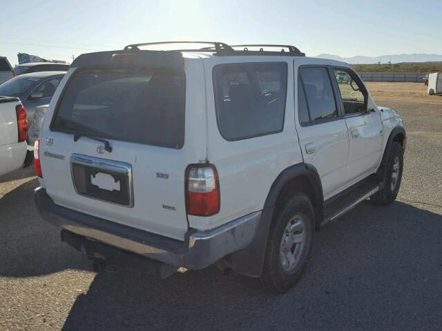 JT3GN86R220244597 - 2002 TOYOTA 4RUNNER SR WHITE photo 4