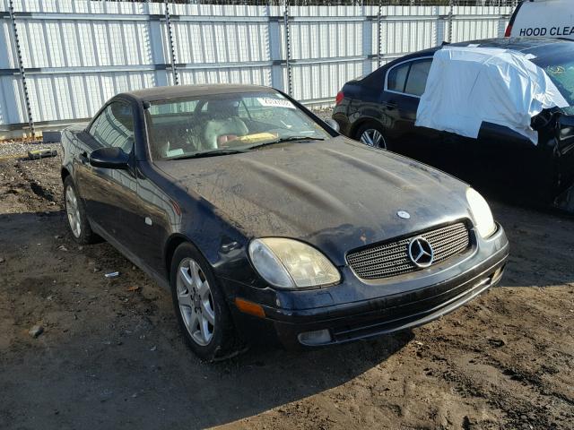 WDBKK47F8XF134829 - 1999 MERCEDES-BENZ SLK 230 KO BLACK photo 1