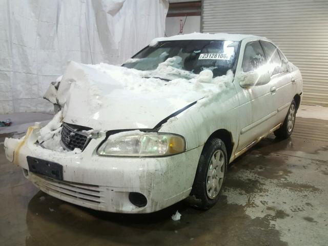 3N1CB51D21L516275 - 2001 NISSAN SENTRA XE WHITE photo 2