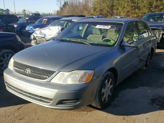 4T1BF28B22U235712 - 2002 TOYOTA AVALON XL GREEN photo 2