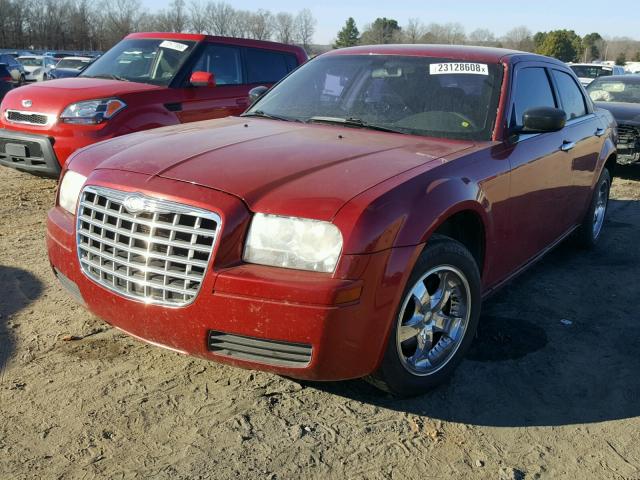 2C3KA43R57H680740 - 2007 CHRYSLER 300 MAROON photo 2