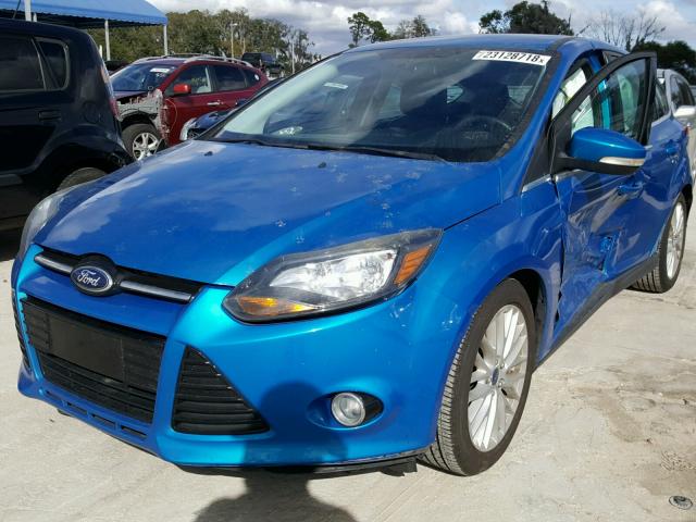 1FADP3N23DL108681 - 2013 FORD FOCUS TITA BLUE photo 2